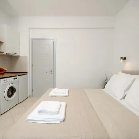 White Nest Ποτός