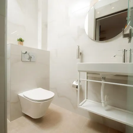White Nest Ποτός